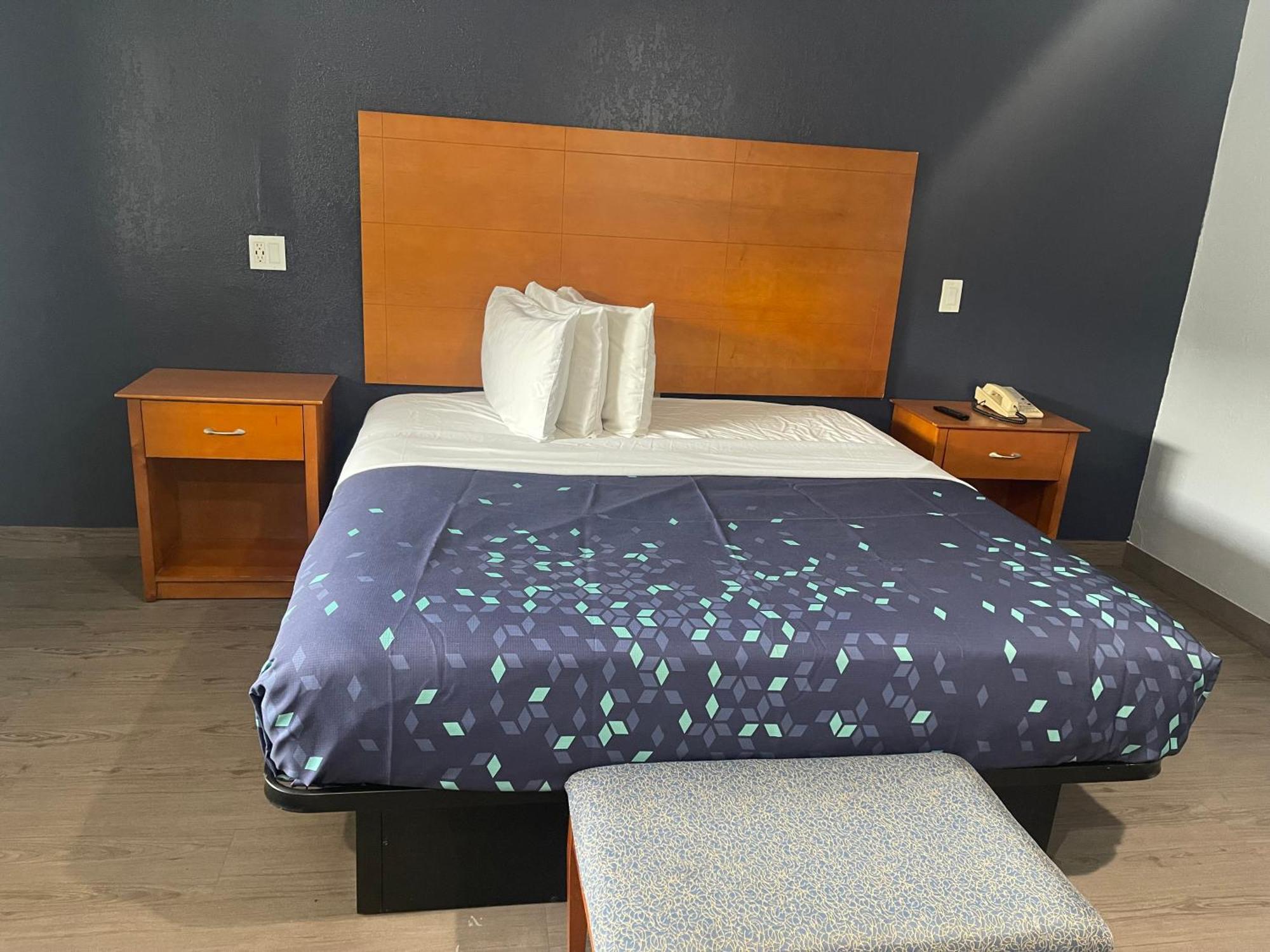 Americas Best Value Inn-סוואנה מראה חיצוני תמונה