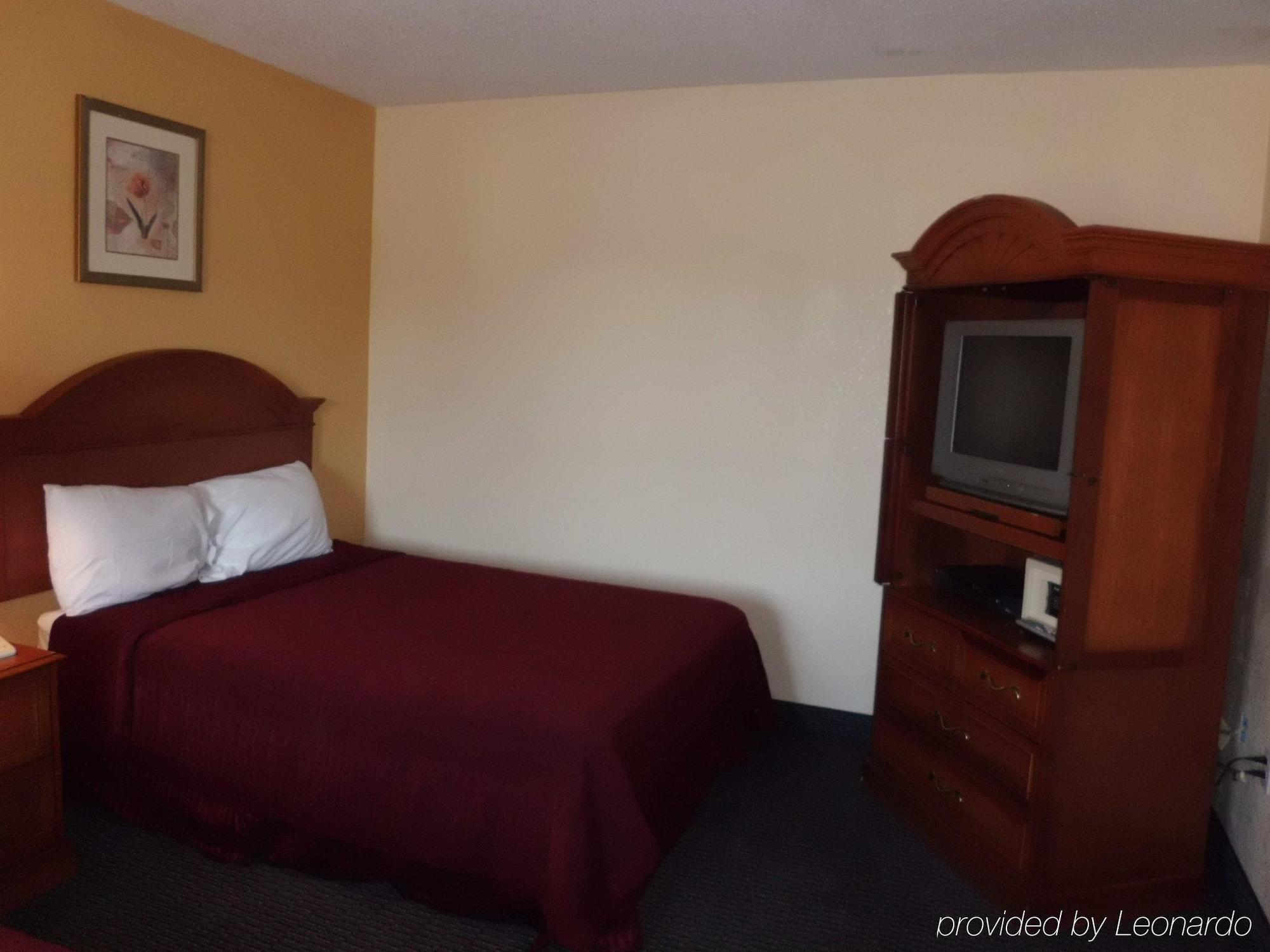 Americas Best Value Inn-סוואנה חדר תמונה